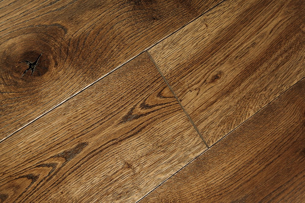 Serrant Oak